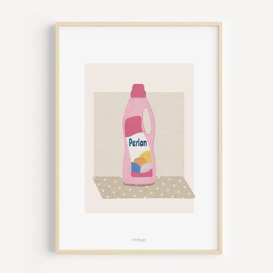 Lámina de una botella rosa de Perlan ilustrada en collage con texturas de tela, sobre un paño de lunares y fondo crema.